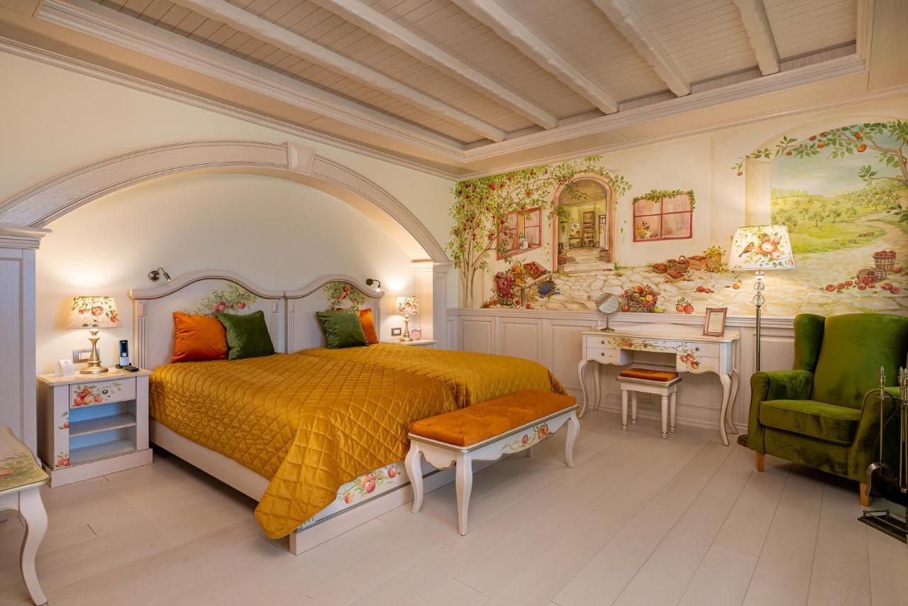 Casa Timis - Wellness & Spa Resort Chitorani Esterno foto A bedroom at the hotel