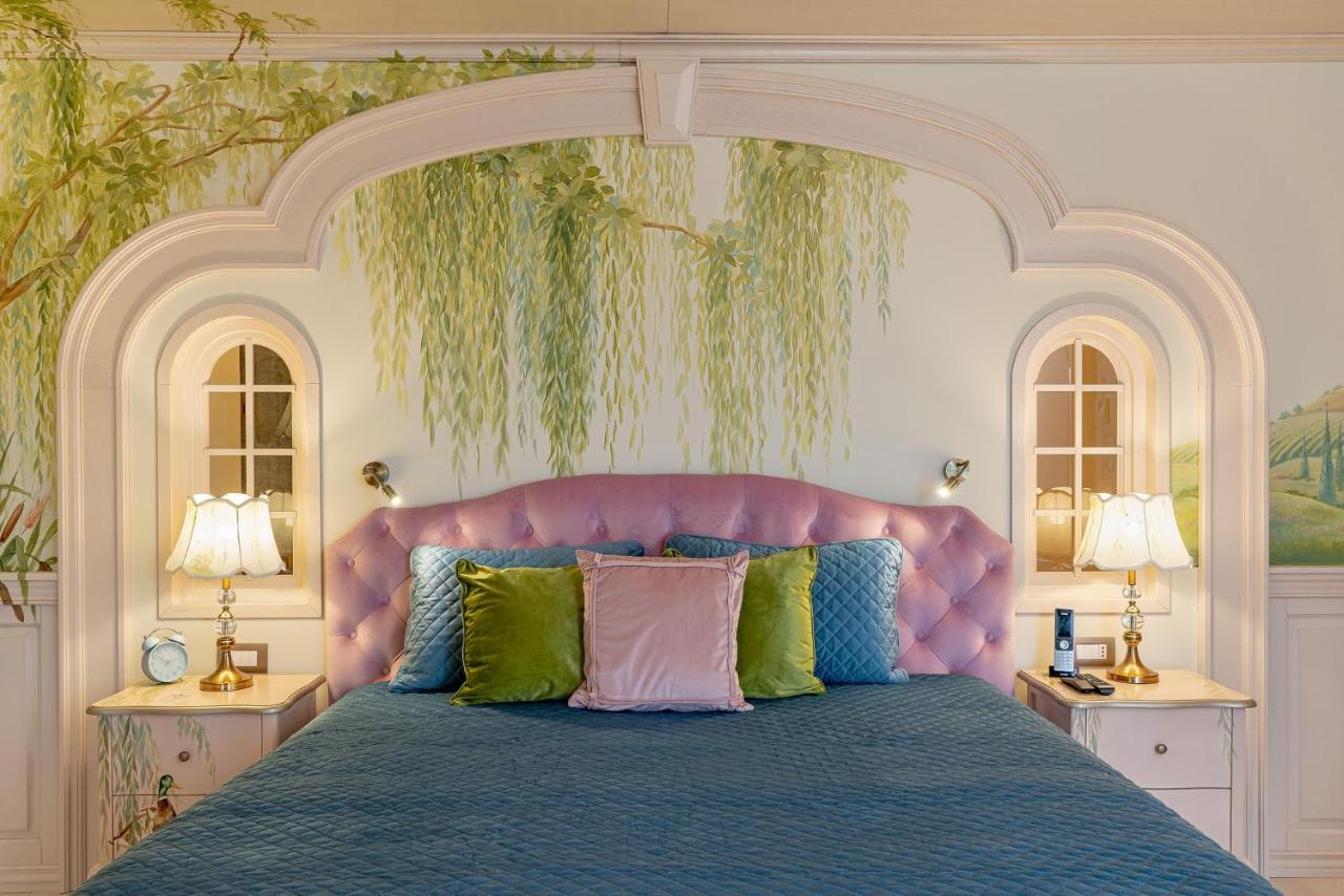 Casa Timis - Wellness & Spa Resort Chitorani Esterno foto The Willow Suite